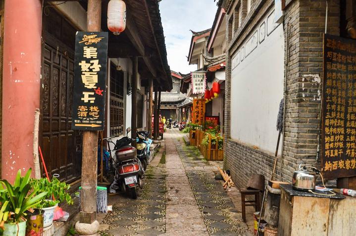 胶州男子酒后落水,胶州市消防救大援队紧急救援